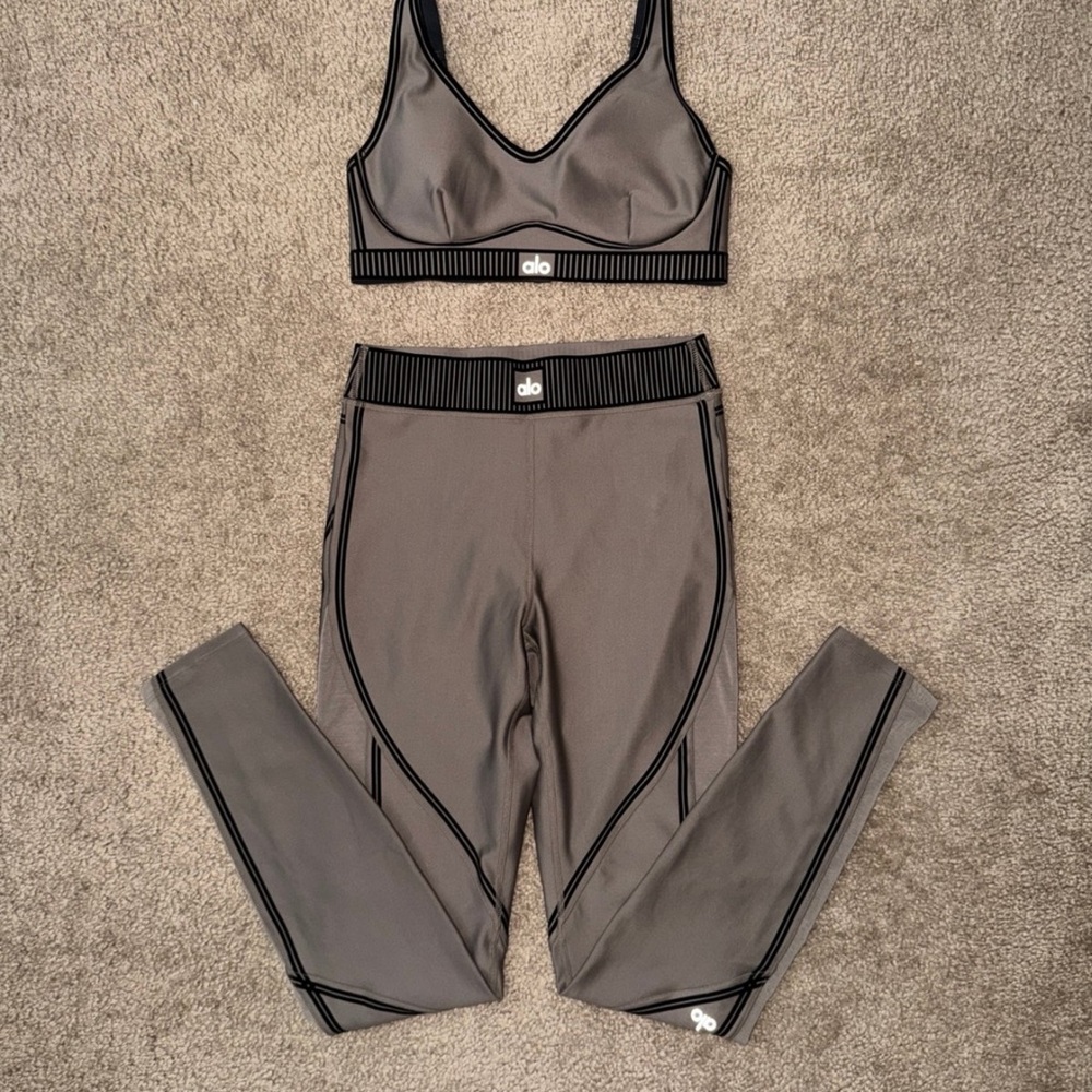 alo airlift mesh high waist line up Leggings and bra Set Size M olive tree